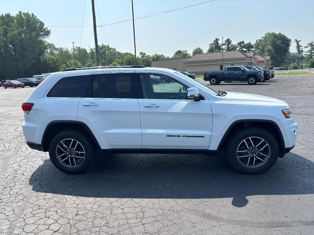 used 2020 Jeep Grand Cherokee car, priced at $18,990