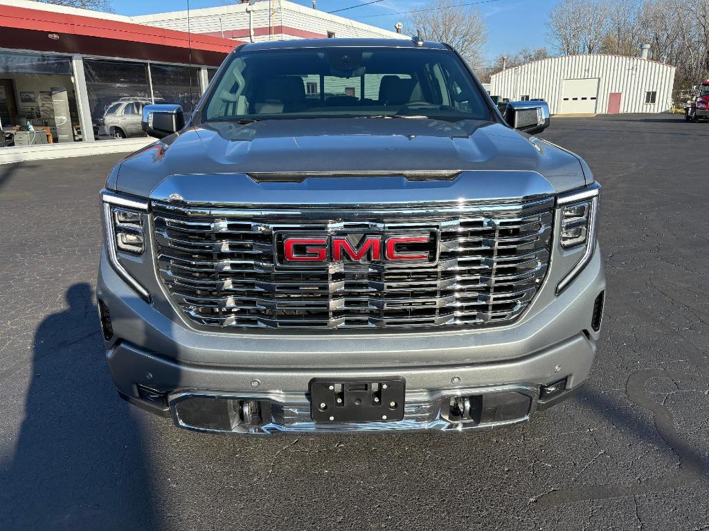 new 2025 GMC Sierra 1500 car, priced at $71,210