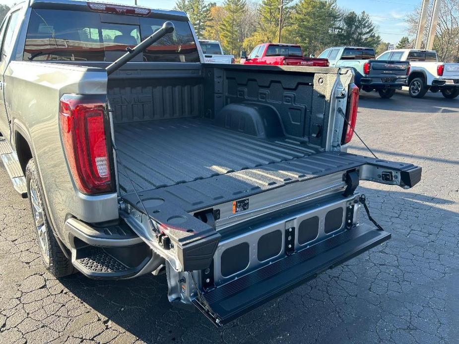 new 2025 GMC Sierra 1500 car, priced at $71,210