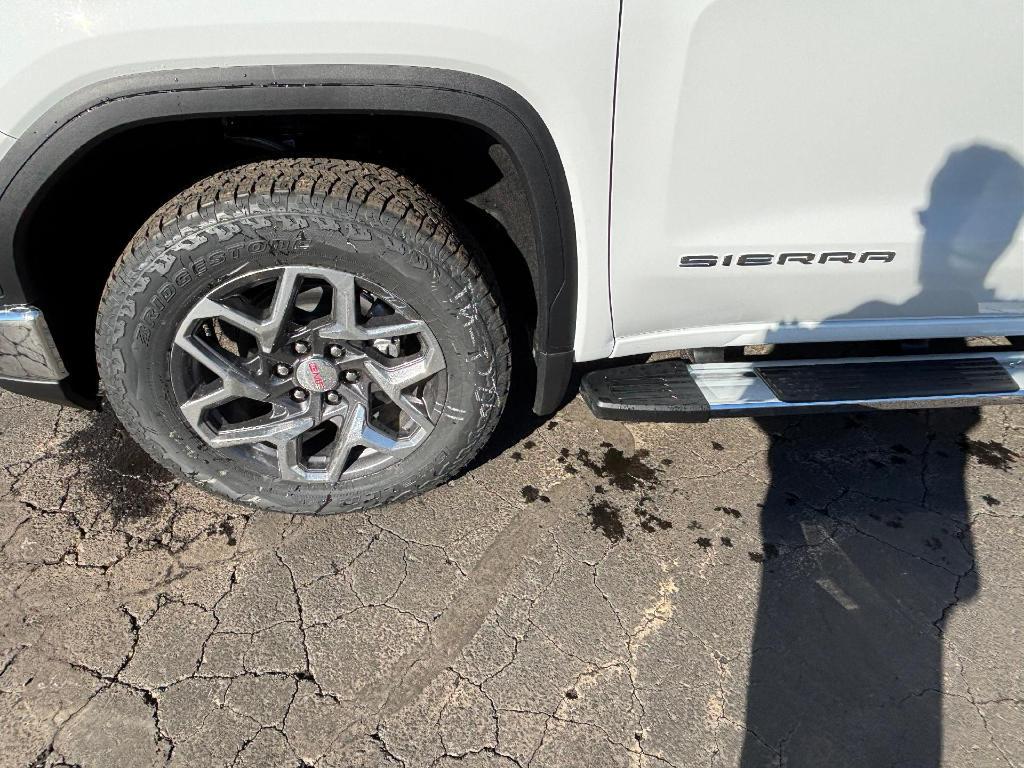 new 2025 GMC Sierra 1500 car, priced at $62,930