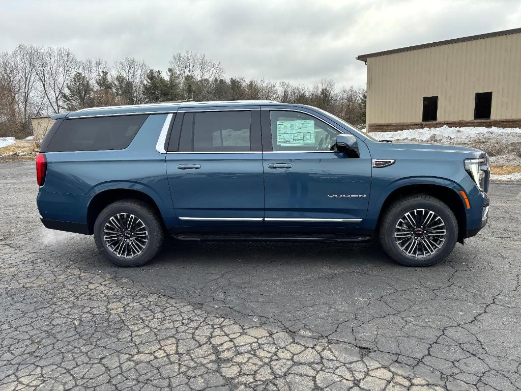 new 2025 GMC Yukon XL car, priced at $76,585