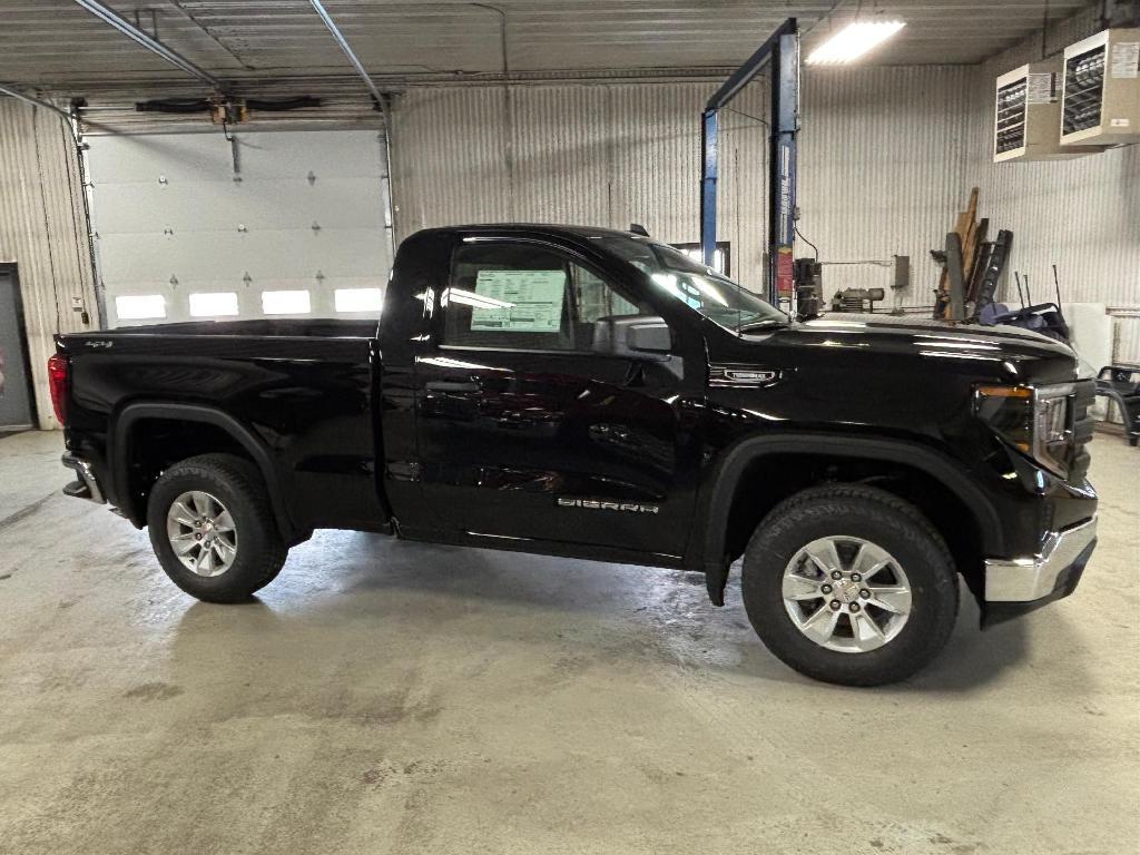 new 2025 GMC Sierra 1500 car, priced at $43,015