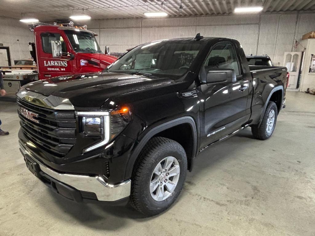 new 2025 GMC Sierra 1500 car, priced at $43,015