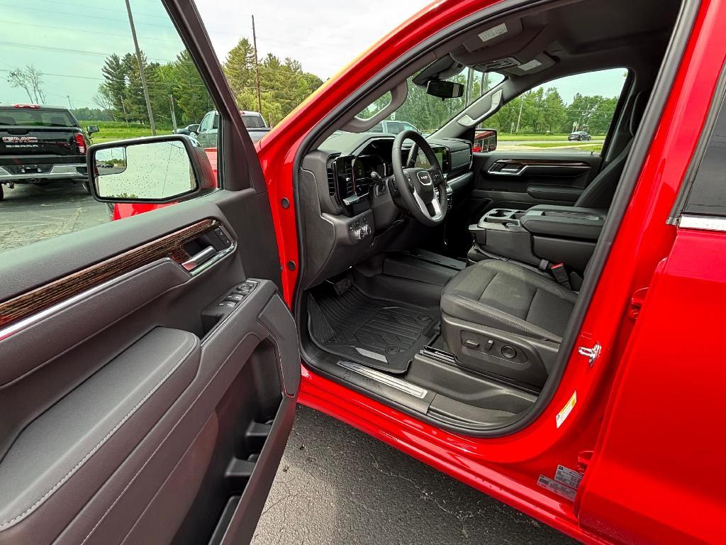 new 2025 GMC Sierra 1500 car, priced at $54,785