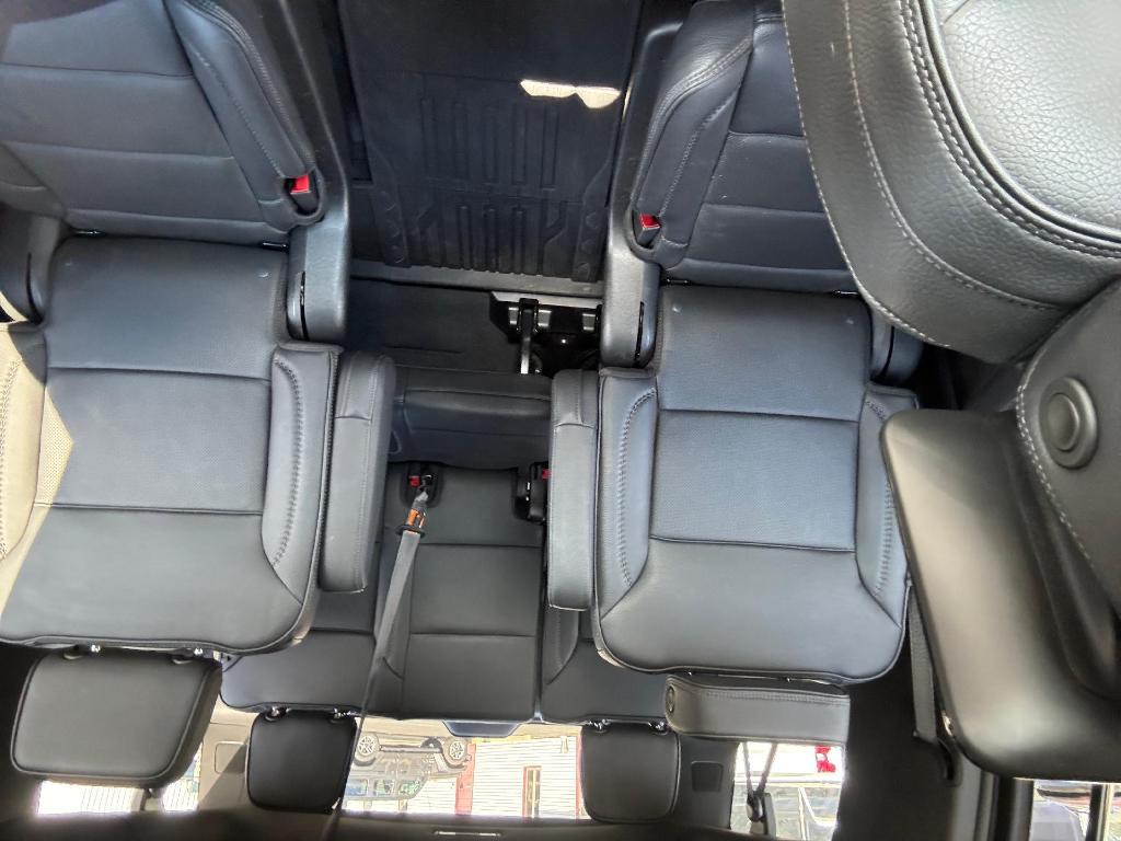 used 2023 GMC Yukon XL car, priced at $69,990