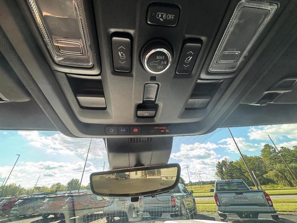 used 2023 GMC Yukon XL car, priced at $69,990