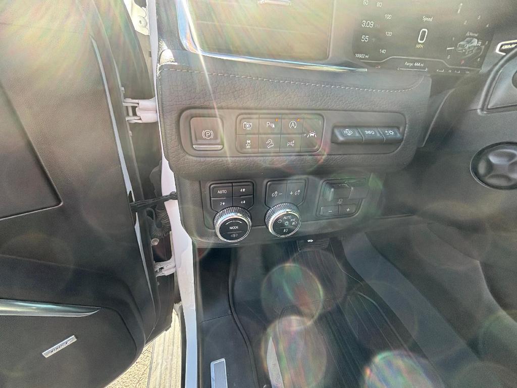 used 2023 GMC Yukon XL car, priced at $69,990