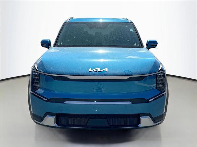 new 2024 Kia EV9 car, priced at $64,082