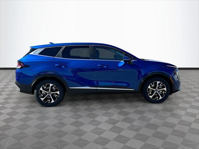 new 2025 Kia Sportage car, priced at $30,017