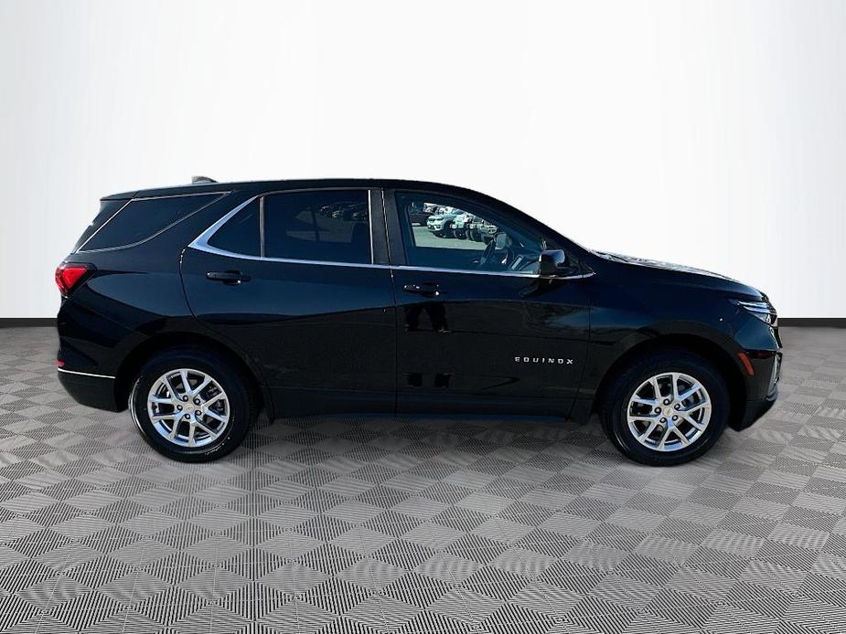 used 2022 Chevrolet Equinox car, priced at $21,391