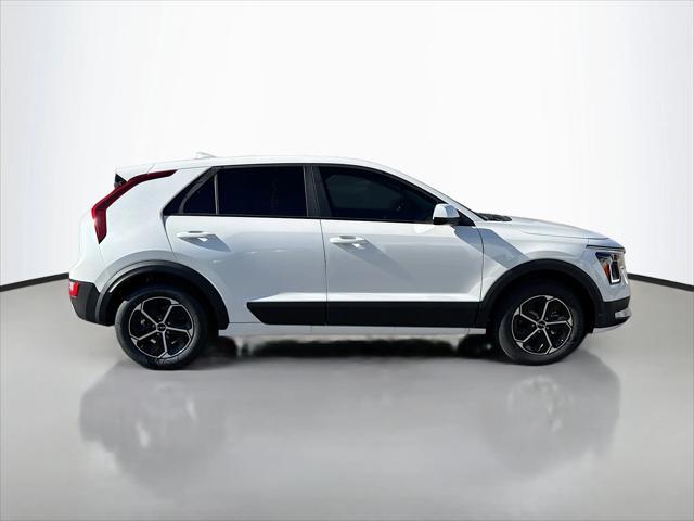 new 2025 Kia Niro car, priced at $28,935