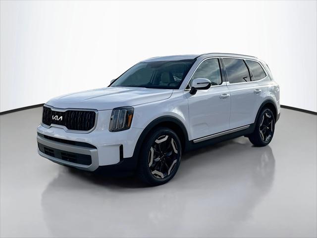 new 2025 Kia Telluride car, priced at $44,528