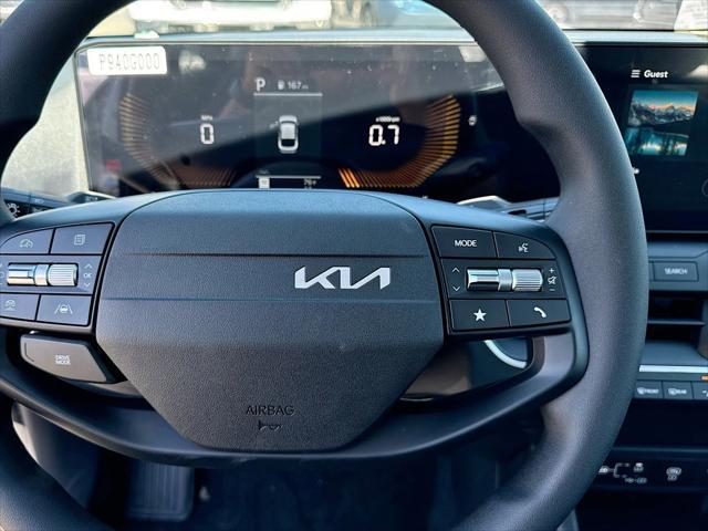 new 2025 Kia K4 car, priced at $23,326