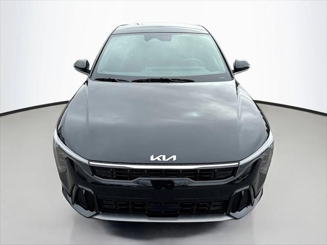 new 2025 Kia K4 car, priced at $28,660