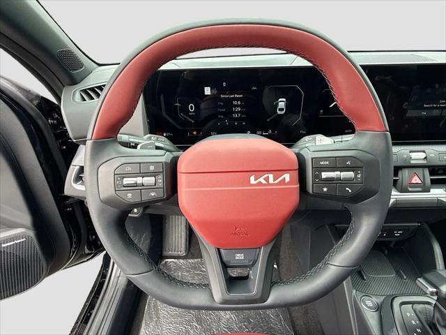 new 2025 Kia K4 car, priced at $28,660