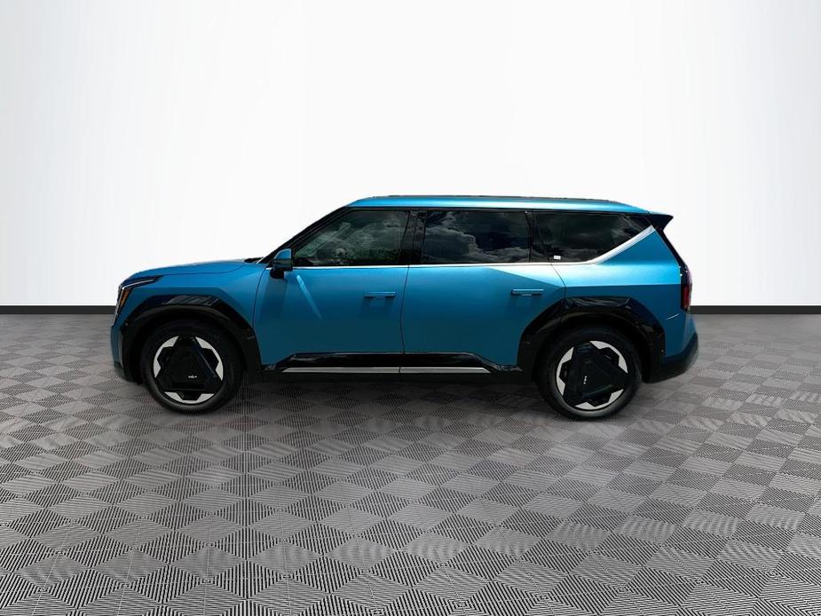 new 2024 Kia EV9 car, priced at $72,007