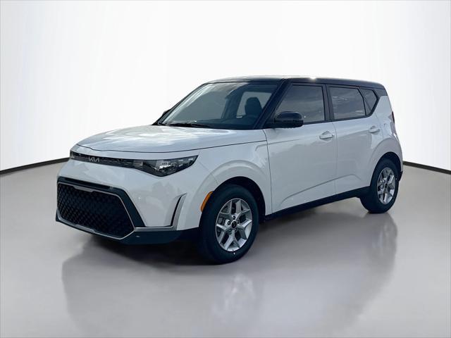 new 2025 Kia Soul car, priced at $23,997