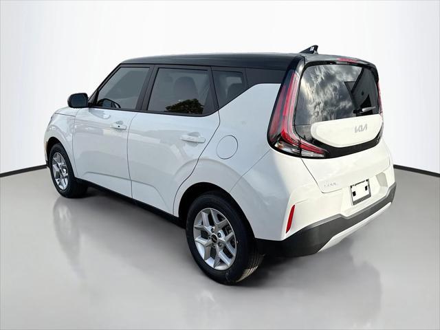 new 2025 Kia Soul car, priced at $23,997