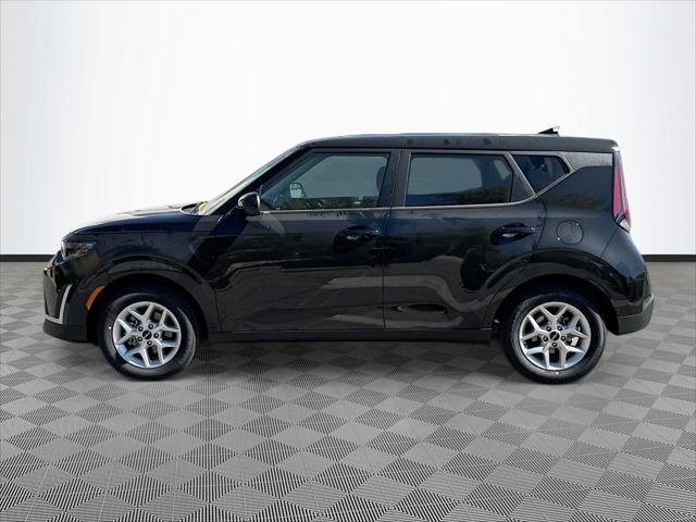 new 2025 Kia Soul car, priced at $22,951