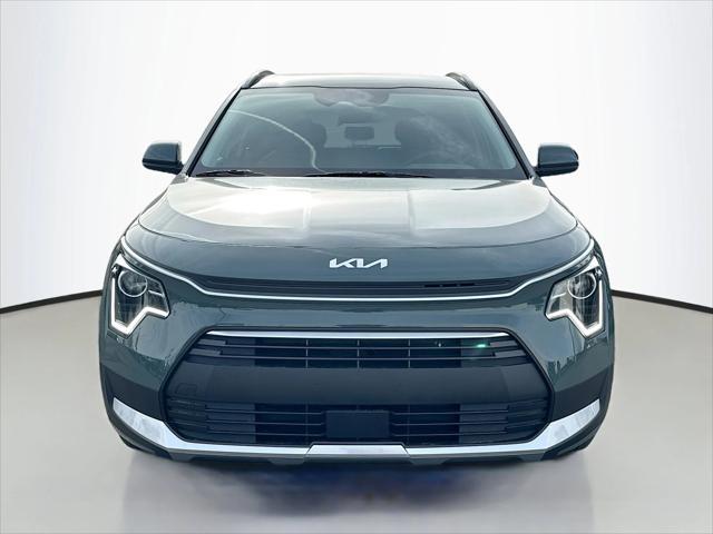 new 2025 Kia Niro Plug-In Hybrid car, priced at $36,890