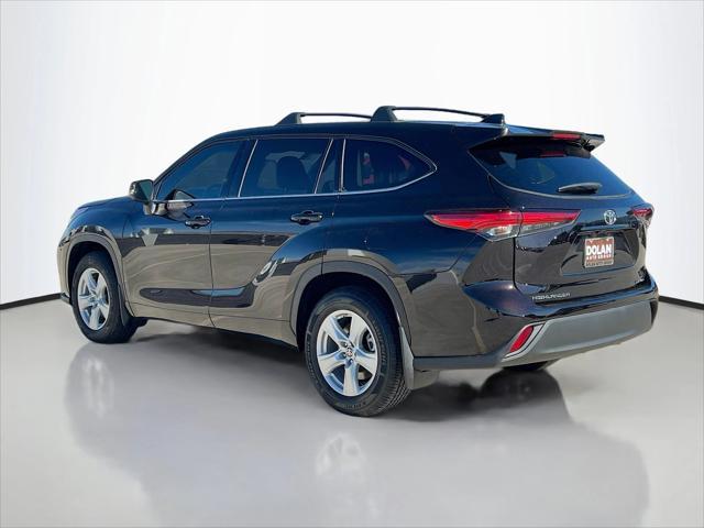 used 2021 Toyota Highlander car, priced at $30,791