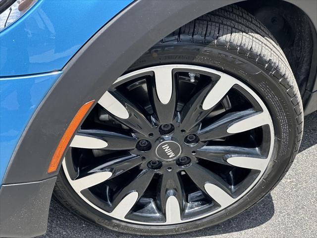 used 2019 MINI Hardtop car, priced at $18,680