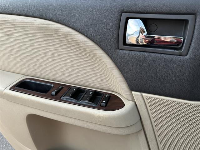 used 2009 Ford Taurus car, priced at $6,990