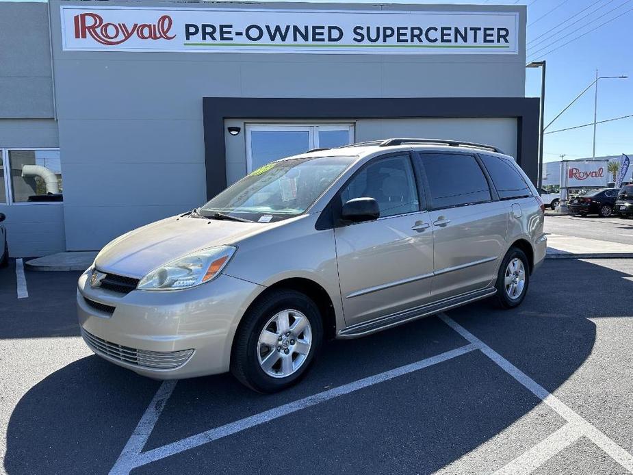 used 2004 Toyota Sienna car, priced at $9,691
