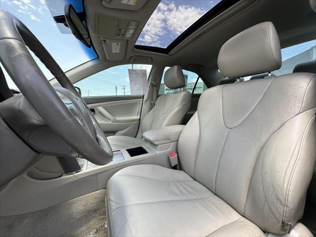 used 2007 Toyota Camry Hybrid car, priced at $8,990