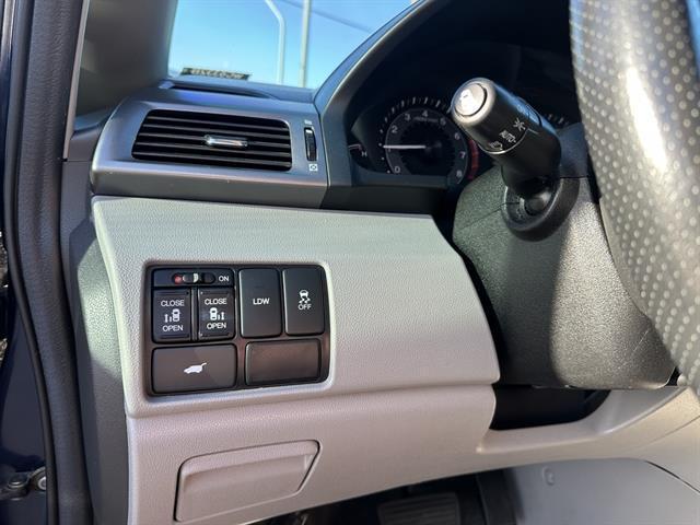 used 2014 Honda Odyssey car, priced at $8,970