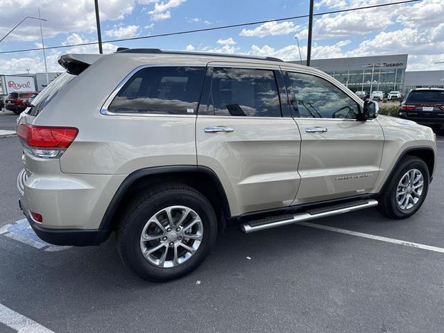used 2015 Jeep Grand Cherokee car, priced at $13,330