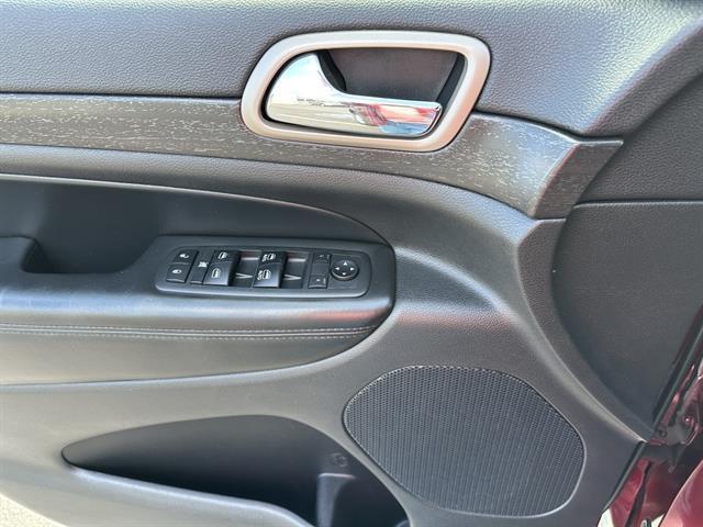 used 2017 Jeep Grand Cherokee car, priced at $13,990