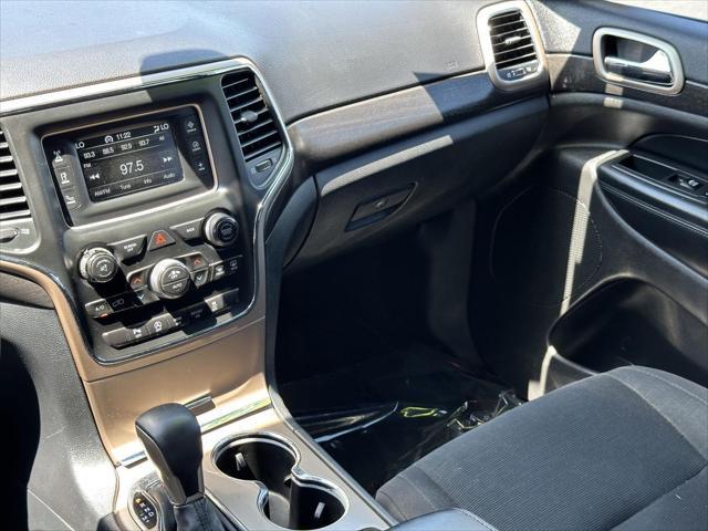 used 2017 Jeep Grand Cherokee car, priced at $10,990