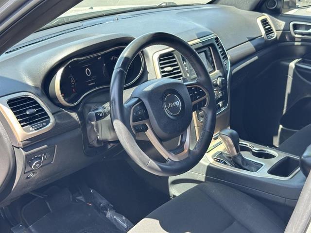 used 2017 Jeep Grand Cherokee car, priced at $9,990