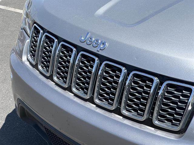 used 2017 Jeep Grand Cherokee car, priced at $9,990