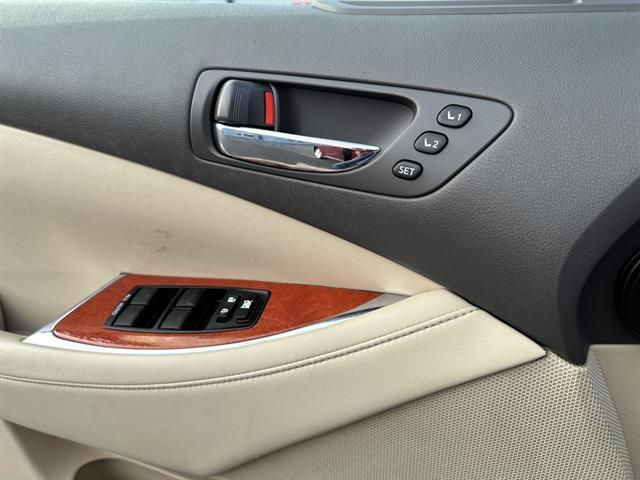 used 2010 Lexus ES 350 car, priced at $11,690