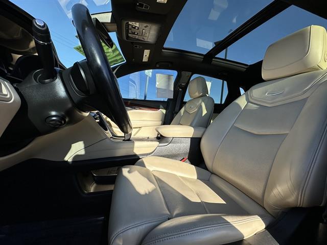 used 2017 Cadillac XT5 car, priced at $16,690