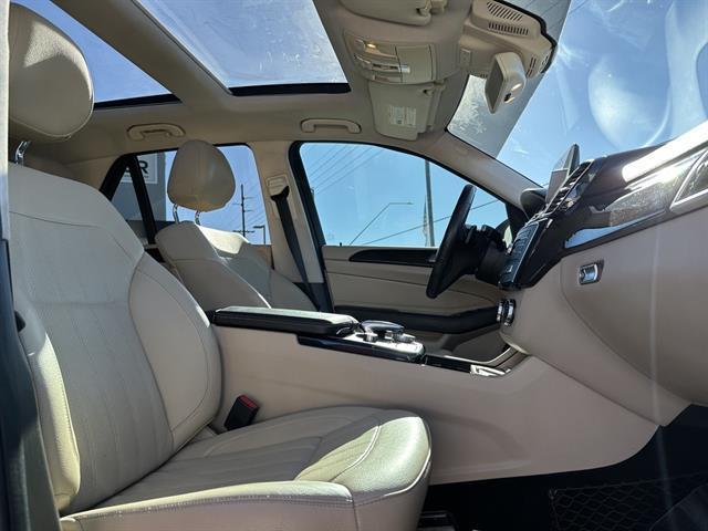 used 2017 Mercedes-Benz GLE 350 car, priced at $16,770