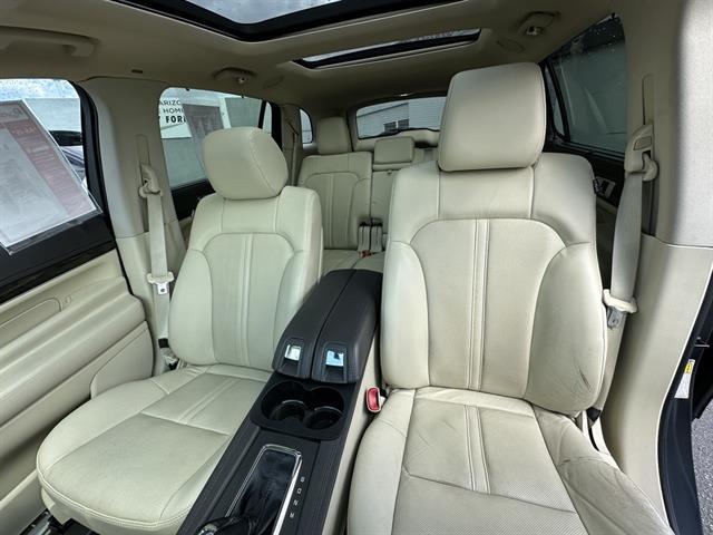 used 2013 Lincoln MKT car, priced at $8,390