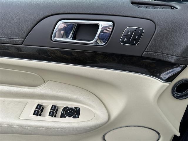 used 2013 Lincoln MKT car, priced at $8,390