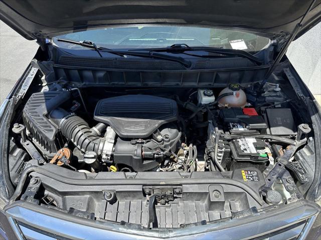used 2018 Cadillac XT5 car, priced at $17,990