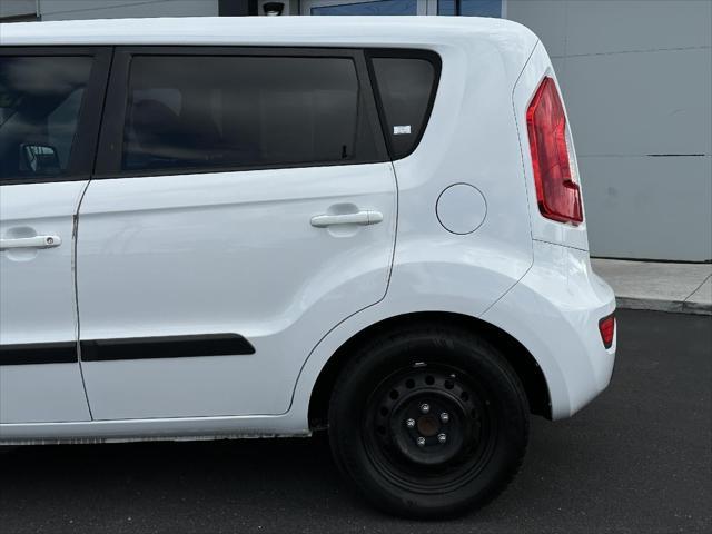 used 2013 Kia Soul car, priced at $5,690