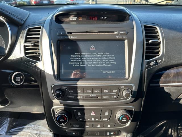 used 2015 Kia Sorento car, priced at $10,990