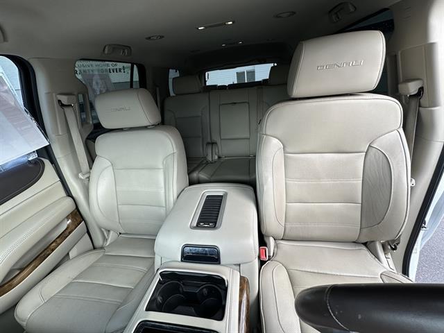 used 2016 GMC Yukon car, priced at $20,690