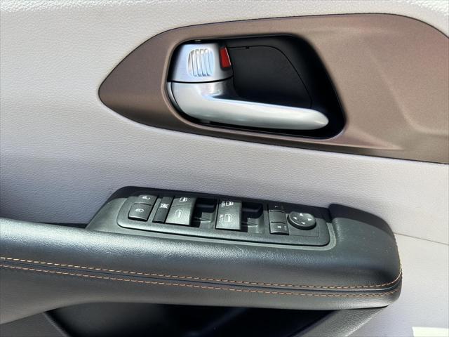 used 2017 Chrysler Pacifica car, priced at $11,690