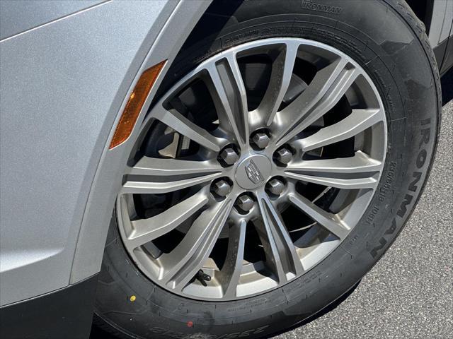 used 2017 Cadillac XT5 car, priced at $15,990