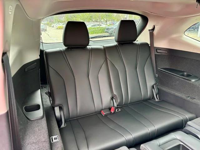 used 2025 Acura MDX car, priced at $47,512