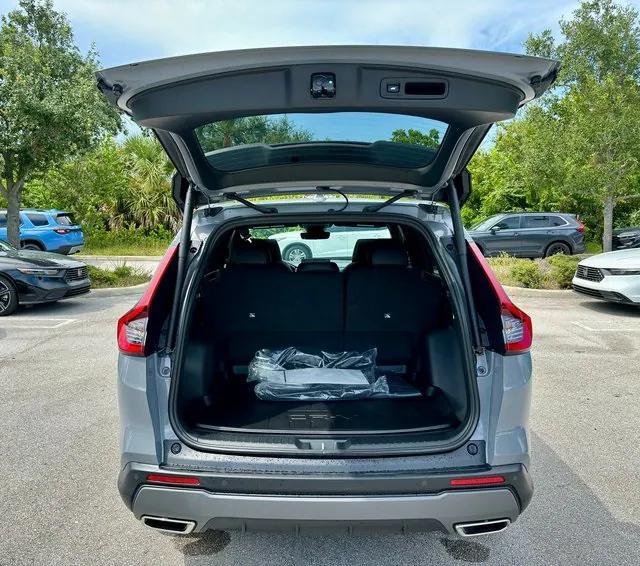 new 2025 Honda CR-V Hybrid car, priced at $39,033