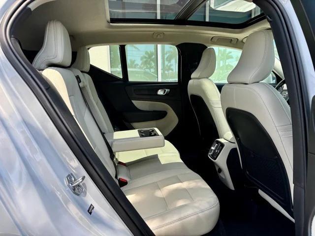used 2021 Volvo XC40 car, priced at $22,990