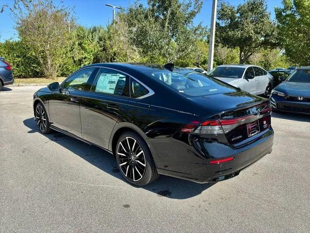 new 2025 Honda Accord Hybrid car, priced at $37,747